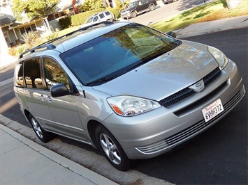 2004 Toyota Sienna LE 8 Passenger   - Photo 2 - San Diego, CA 92126