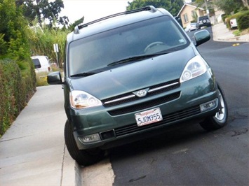 2004 Toyota Sienna XLE Limited 7 Passenger   - Photo 13 - San Diego, CA 92126