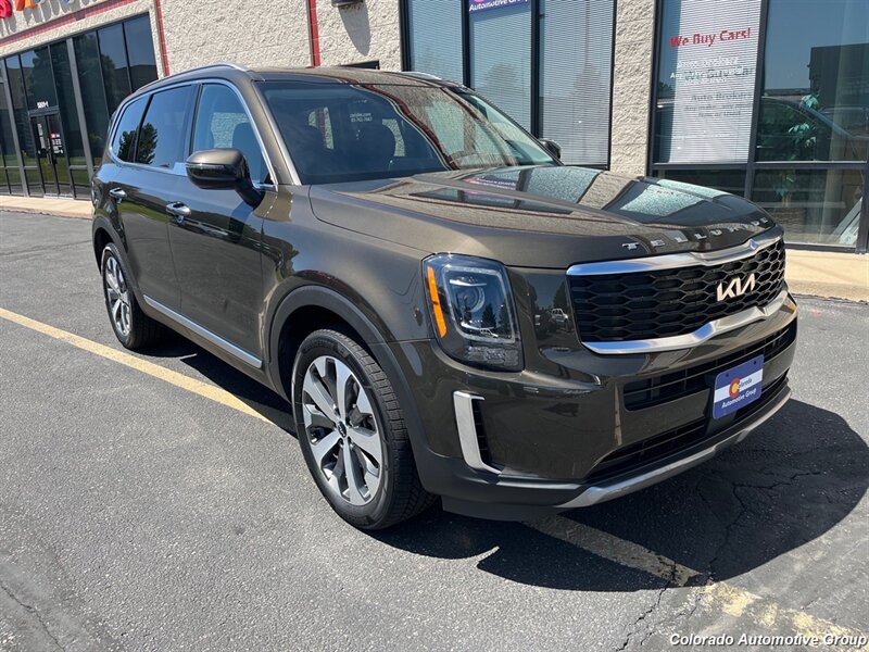 2022 Kia Telluride S  Telluride