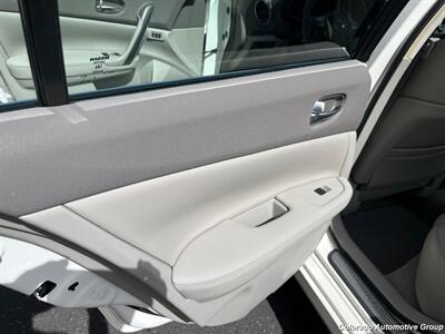 2009 Nissan Maxima 3.5 S   - Photo 36 - Highlands Ranch, CO 80126