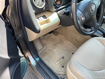 2010 Toyota RAV4 Limited   - Photo 17 - Highlands Ranch, CO 80126