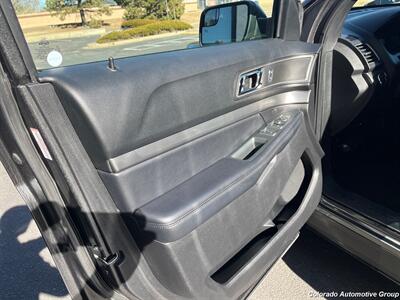 2018 Ford Explorer XLT   - Photo 12 - Highlands Ranch, CO 80126