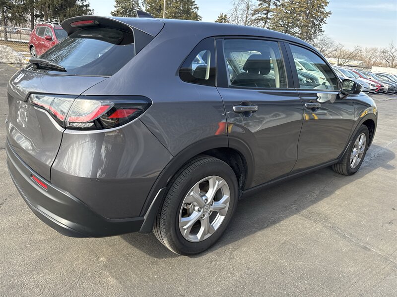 2025 Honda HR-V LX   - Photo 5 - Lynwood, IL 60411