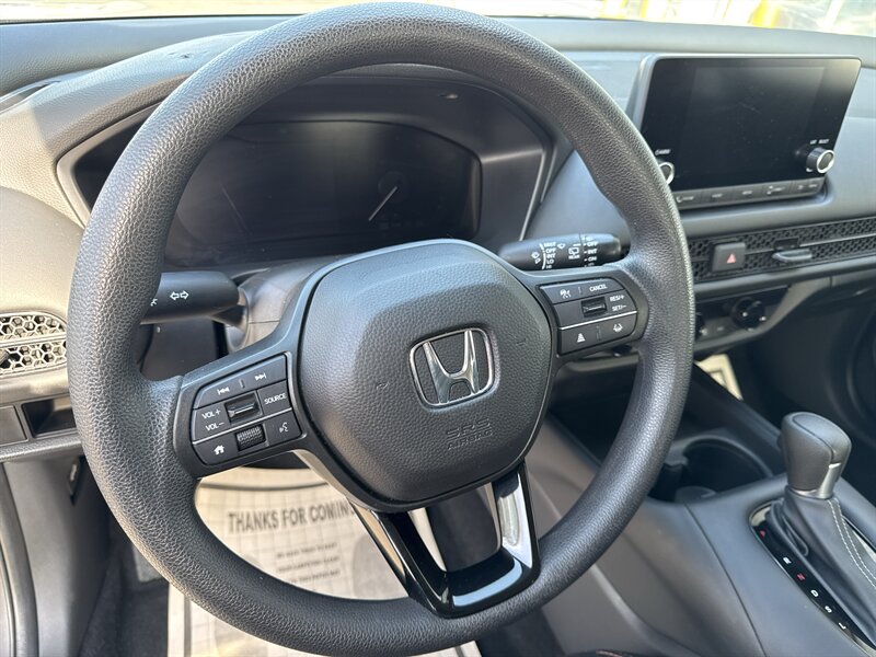 2025 Honda HR-V LX   - Photo 9 - Lynwood, IL 60411
