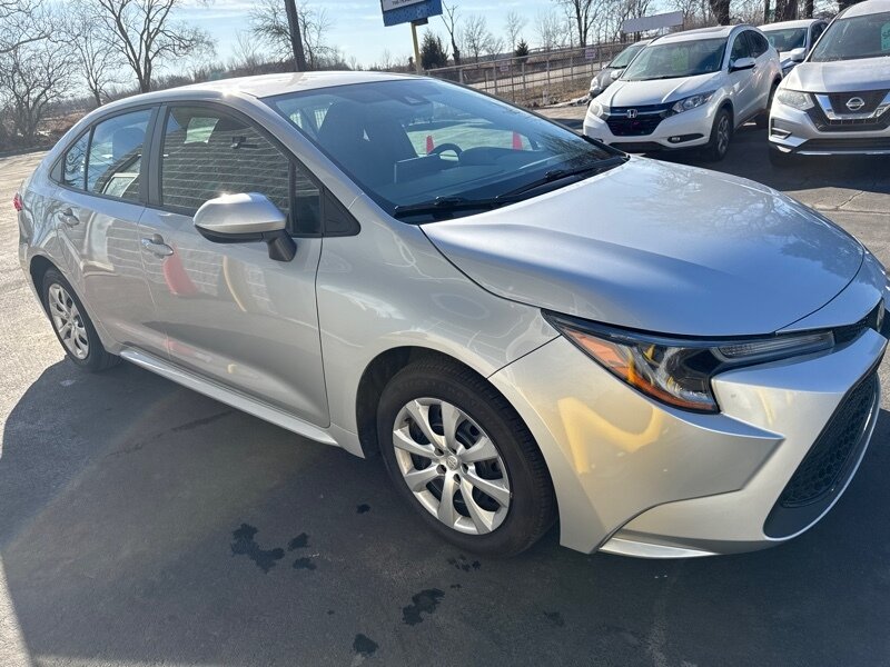 2020 Toyota Corolla LE   - Photo 1 - Lynwood, IL 60411