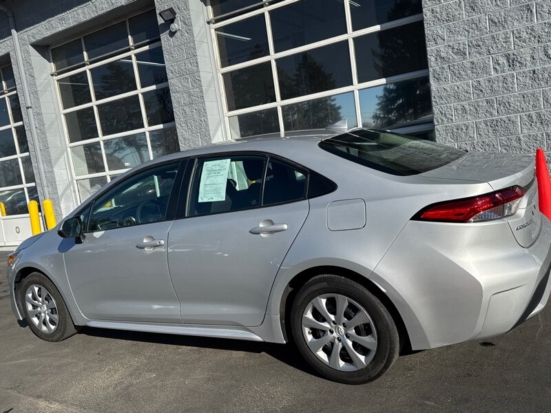 2020 Toyota Corolla LE   - Photo 4 - Lynwood, IL 60411
