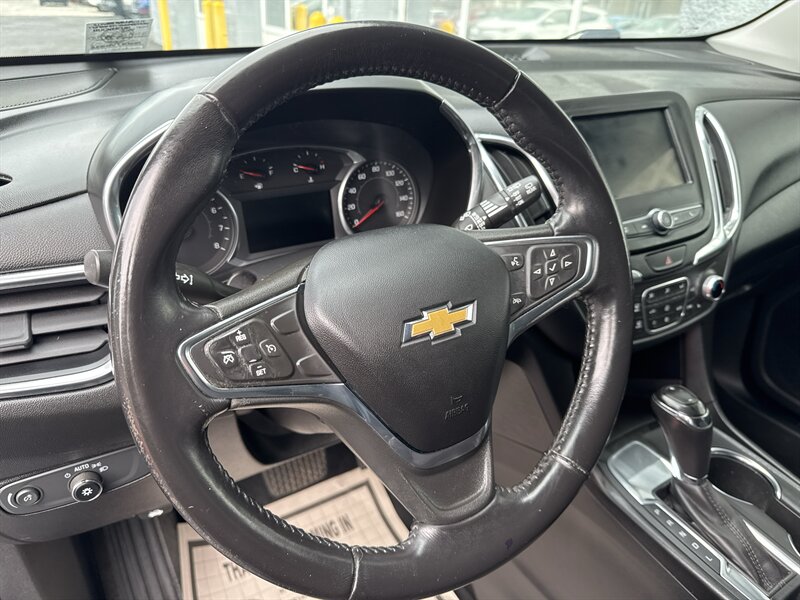 2019 Chevrolet Equinox LT - Photo 8 - Lynwood, IL 60411