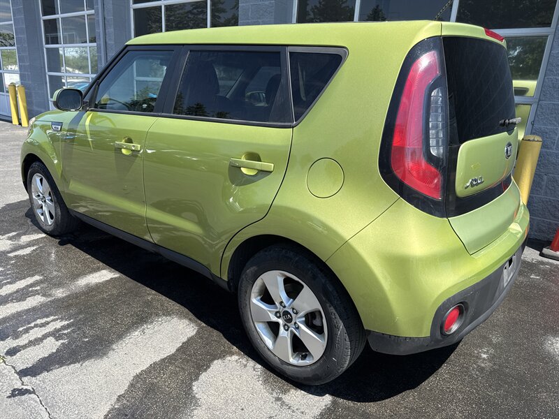 2017 Kia Soul   - Photo 4 - Lynwood, IL 60411
