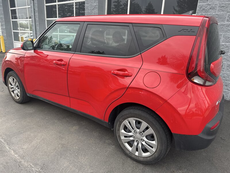 2020 Kia Soul LX   - Photo 4 - Lynwood, IL 60411