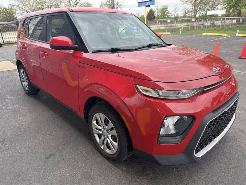 2020 Kia Soul LX   - Photo 1 - Lynwood, IL 60411