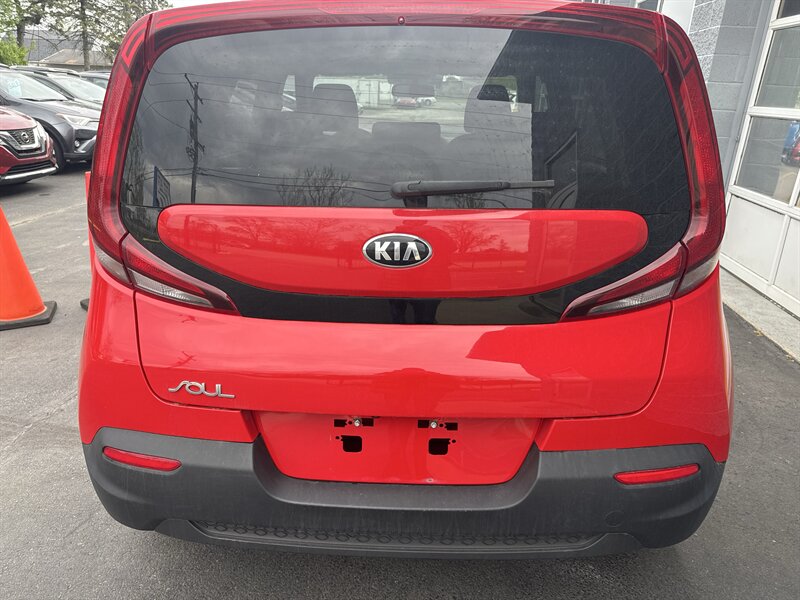 2020 Kia Soul LX   - Photo 5 - Lynwood, IL 60411