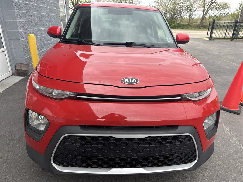 2020 Kia Soul LX   - Photo 2 - Lynwood, IL 60411