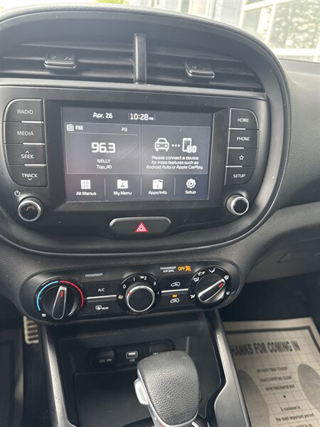 2020 Kia Soul LX   - Photo 12 - Lynwood, IL 60411