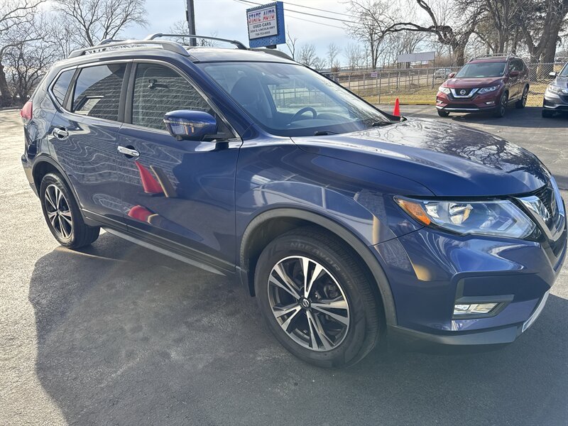 2019 Nissan Rogue SV   - Photo 1 - Lynwood, IL 60411