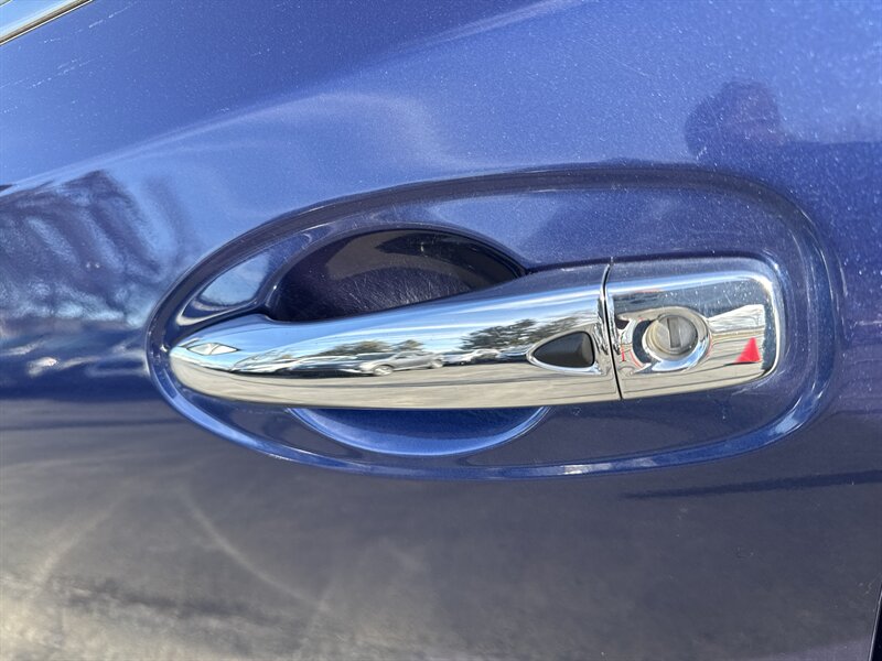 2019 Nissan Rogue SV   - Photo 9 - Lynwood, IL 60411