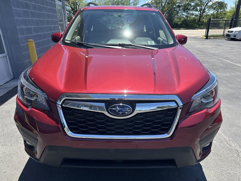 2021 Subaru Forester Premium - Photo 2 - Lynwood, IL 60411