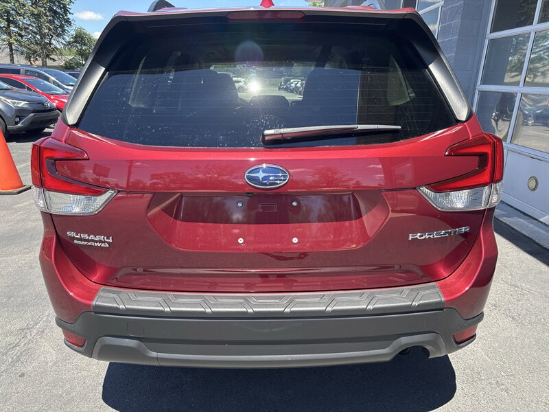 2021 Subaru Forester Premium - Photo 5 - Lynwood, IL 60411
