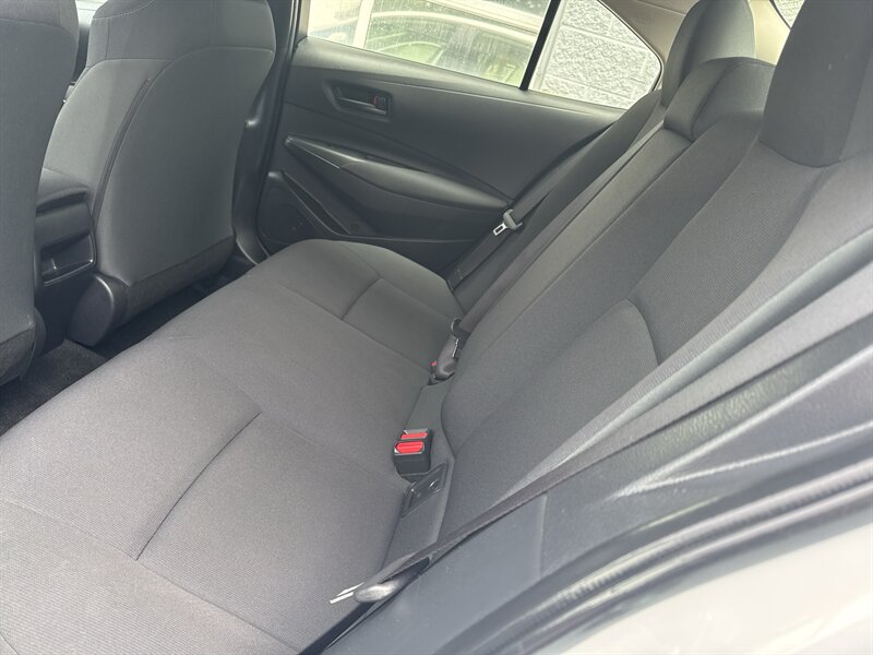 2022 Toyota Corolla LE - Photo 10 - Lynwood, IL 60411