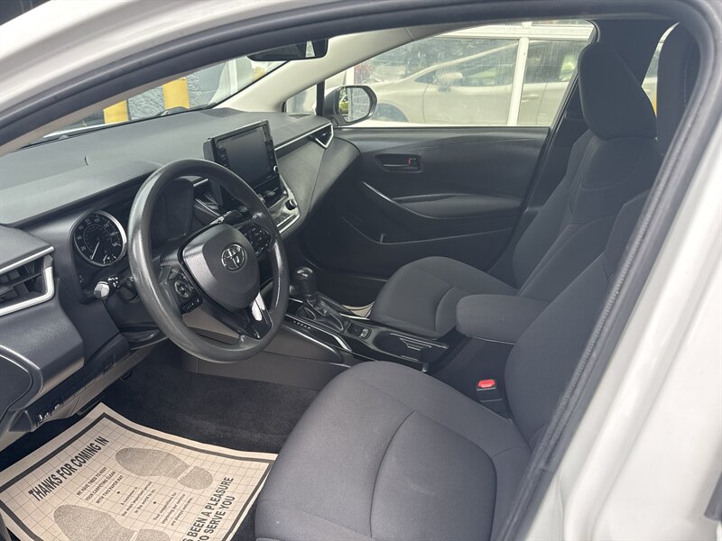 2022 Toyota Corolla LE - Photo 7 - Lynwood, IL 60411