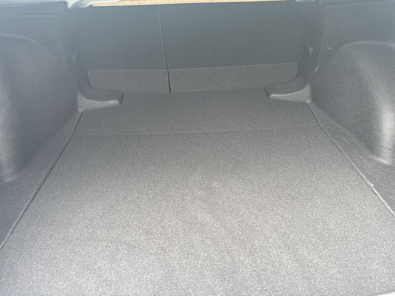 2022 Toyota Corolla LE - Photo 11 - Lynwood, IL 60411