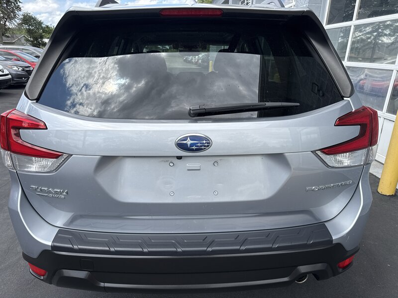 2021 Subaru Forester Limited   - Photo 5 - Lynwood, IL 60411