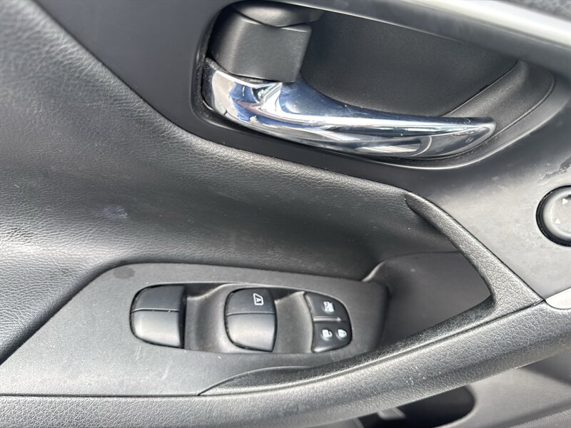 2018 Nissan Altima 2.5 S   - Photo 8 - Lynwood, IL 60411