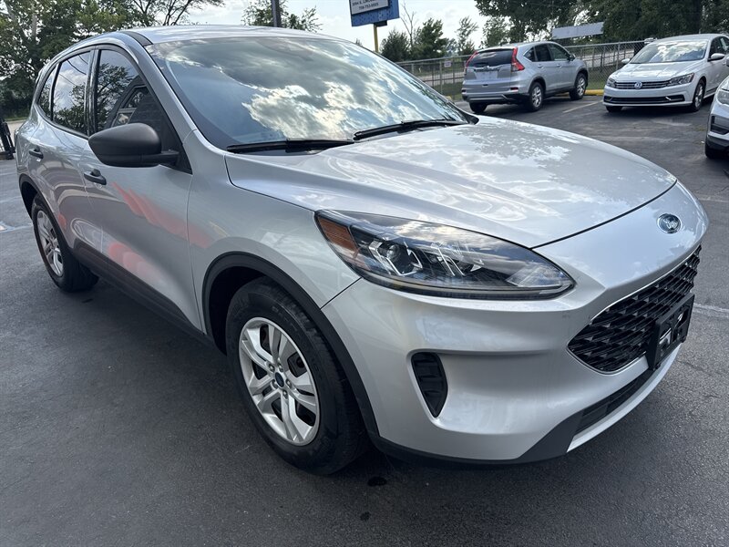 2020 Ford Escape S - Photo 1 - Lynwood, IL 60411