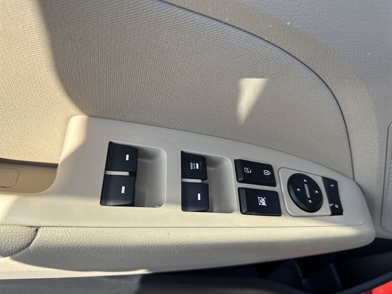 2018 Hyundai ELANTRA SEL   - Photo 8 - Lynwood, IL 60411