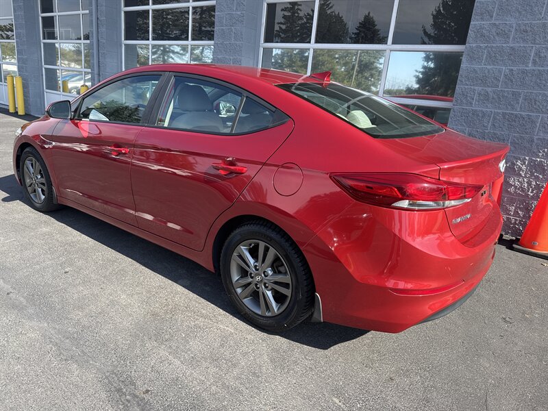 2018 Hyundai ELANTRA SEL   - Photo 4 - Lynwood, IL 60411