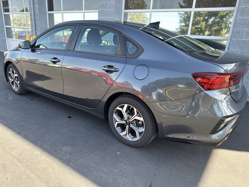 2020 Kia Forte FE - Photo 4 - Lynwood, IL 60411