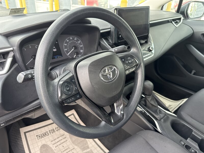 2024 Toyota Corolla LE - Photo 8 - Lynwood, IL 60411