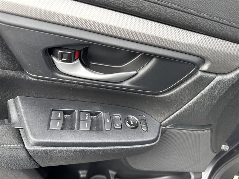 2019 Honda CR-V LX   - Photo 9 - Lynwood, IL 60411