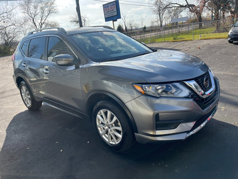 2020 Nissan Rogue SV   - Photo 1 - Lynwood, IL 60411