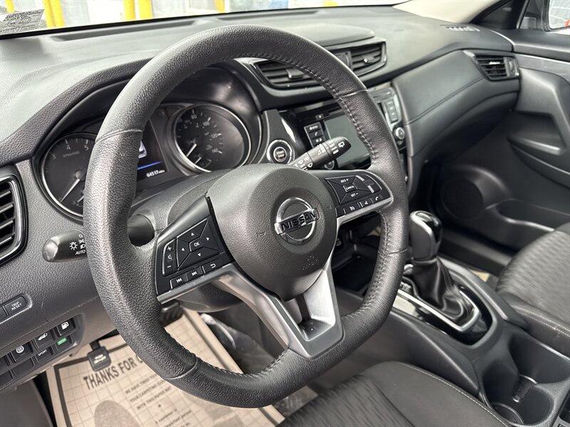 2020 Nissan Rogue S   - Photo 8 - Lynwood, IL 60411
