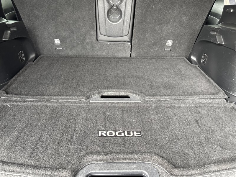 2020 Nissan Rogue S   - Photo 11 - Lynwood, IL 60411