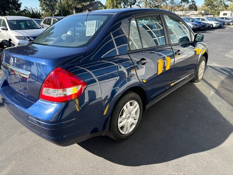 2010 Nissan Versa 1.8 SL   - Photo 6 - Lynwood, IL 60411