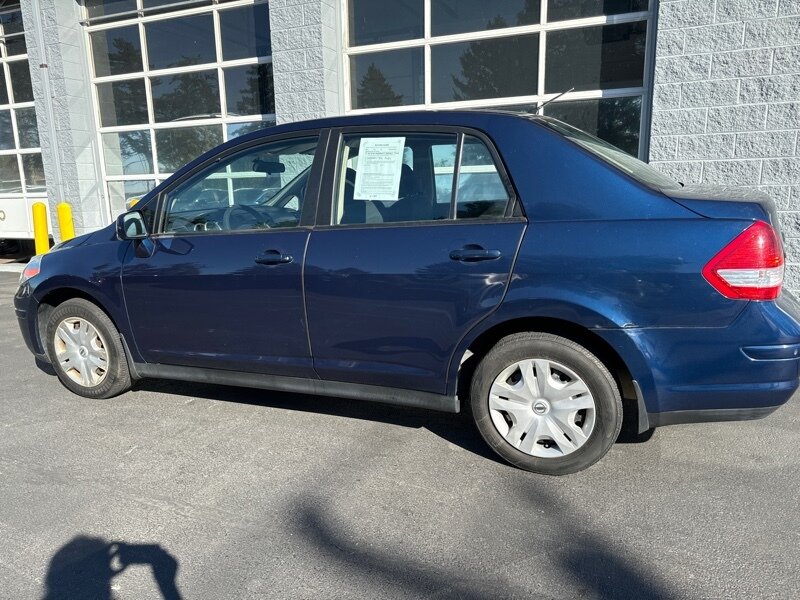 2010 Nissan Versa 1.8 SL   - Photo 4 - Lynwood, IL 60411