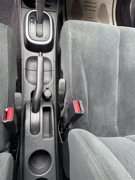 2011 Nissan Versa 1.8 S   - Photo 13 - Lynwood, IL 60411