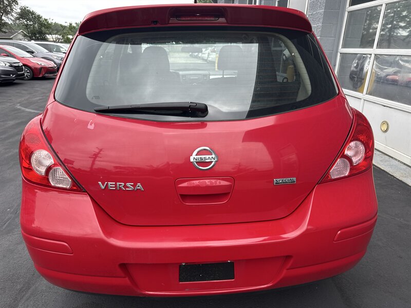 2011 Nissan Versa 1.8 S   - Photo 5 - Lynwood, IL 60411