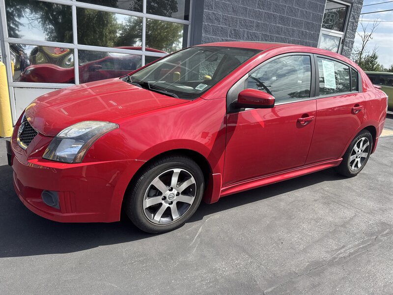 2012 Nissan Sentra 2.0 - Photo 3 - Lynwood, IL 60411