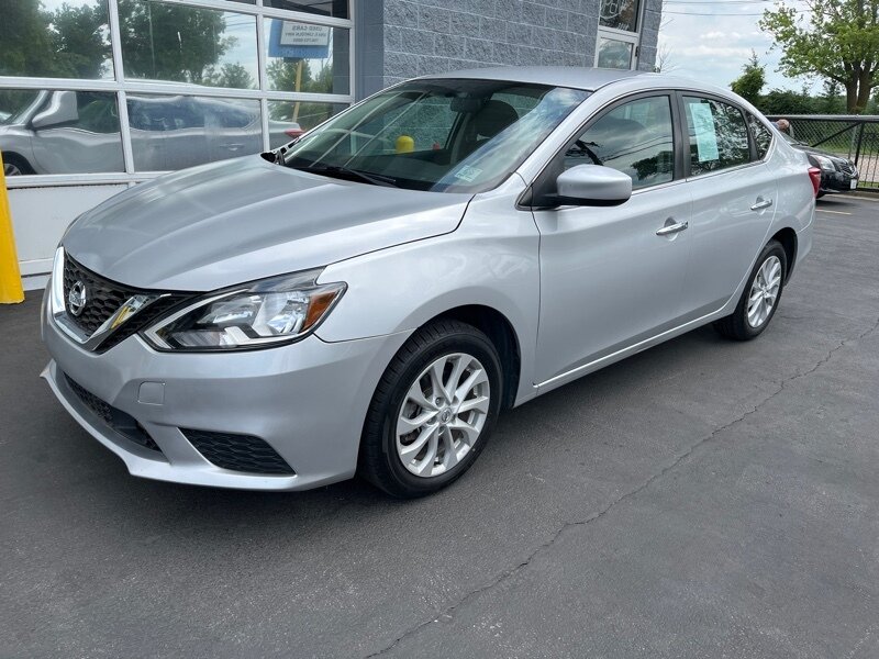 2019 Nissan Sentra SV   - Photo 8 - Lynwood, IL 60411