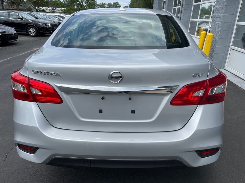 2019 Nissan Sentra SV   - Photo 12 - Lynwood, IL 60411