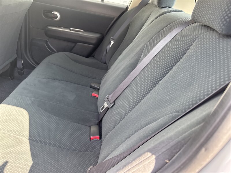 2012 Nissan Versa 1.8 S   - Photo 9 - Lynwood, IL 60411