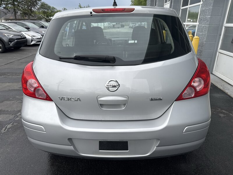 2012 Nissan Versa 1.8 S   - Photo 5 - Lynwood, IL 60411