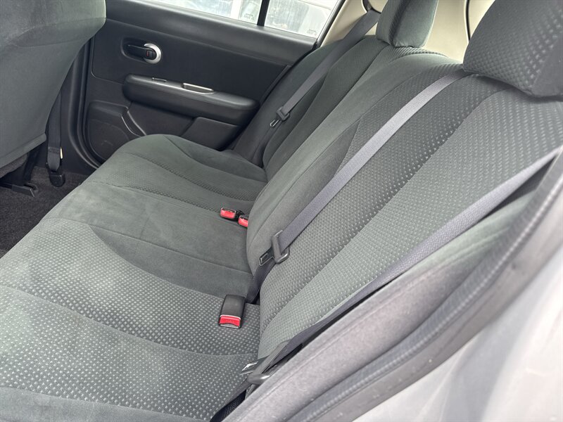 2012 Nissan Versa 1.8 S   - Photo 10 - Lynwood, IL 60411