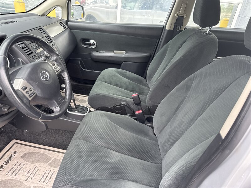 2012 Nissan Versa 1.8 S   - Photo 7 - Lynwood, IL 60411