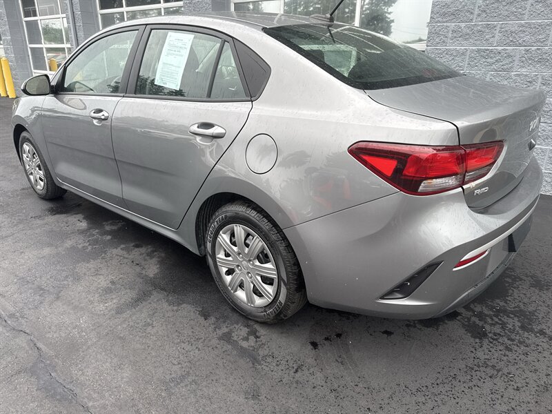 2022 Kia Rio LX - Photo 4 - Lynwood, IL 60411