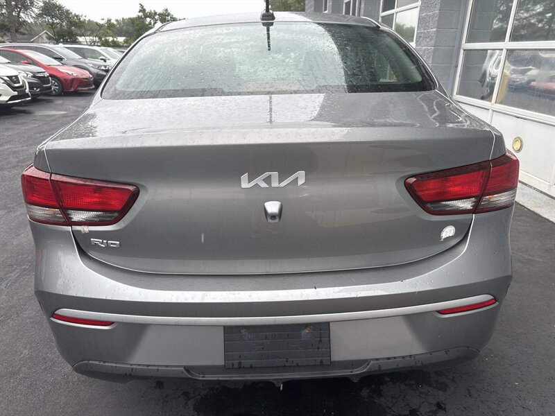 2022 Kia Rio LX - Photo 5 - Lynwood, IL 60411