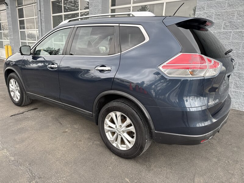 2016 Nissan Rogue SV AWD   - Photo 4 - Lynwood, IL 60411