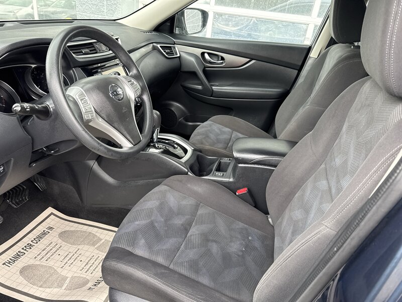 2016 Nissan Rogue SV AWD   - Photo 7 - Lynwood, IL 60411